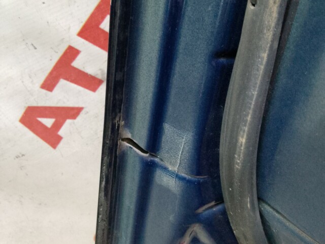 Дверь TOYOTA Avensis 