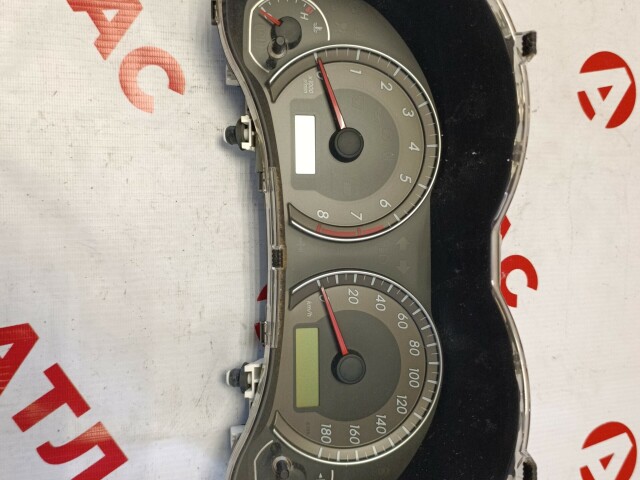 Щиток приборов TOYOTA Corolla Fielder 