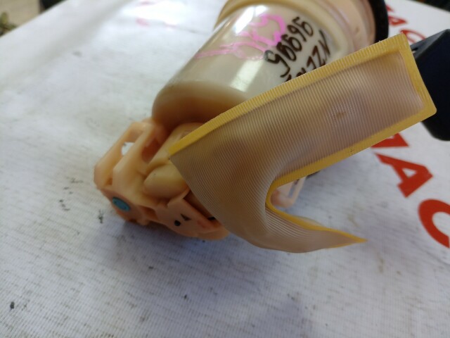 Бензонасос TOYOTA Corolla Fielder 