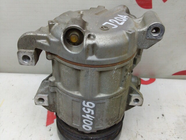 Компрессор кондиционера SUZUKI Escudo J20A