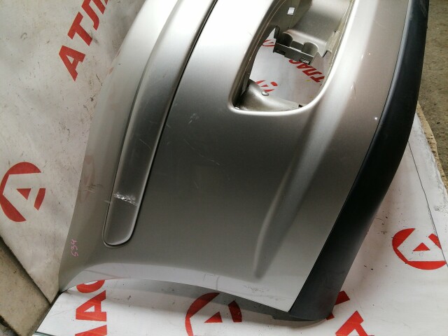 Бампер передний TOYOTA Avensis 