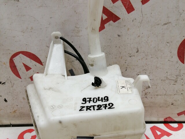 Бачок омывателя TOYOTA Avensis 