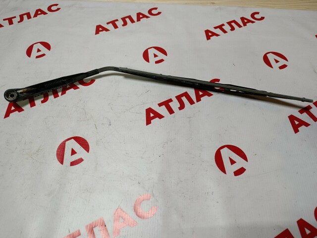 Дворник двери багажника TOYOTA FunCargo 