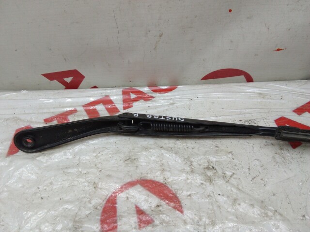 Щеткодержатель RENAULT Duster 