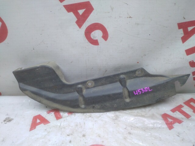 Подкрылок NISSAN X-Trail 