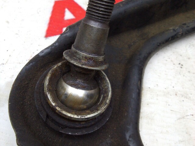 Рычаг TOYOTA Mark II 