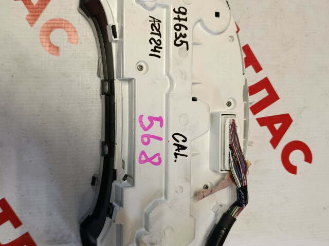 Щиток приборов TOYOTA Caldina 