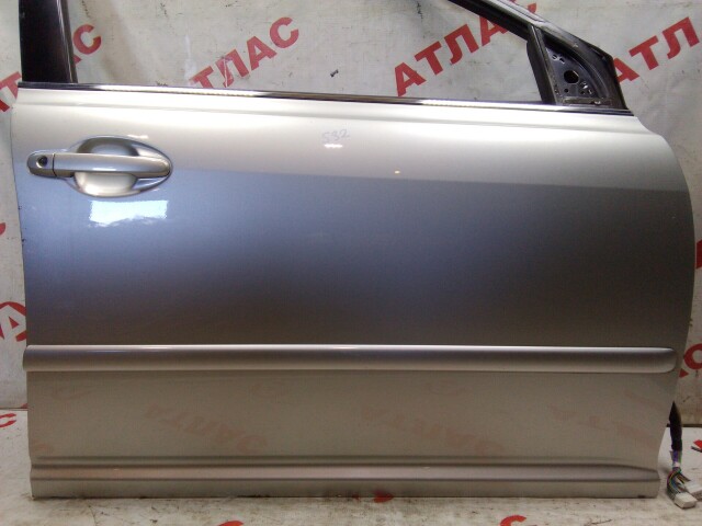 Дверь TOYOTA Avensis 