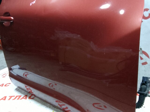 Дверь NISSAN Juke 