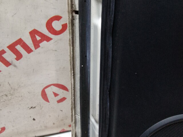 Дверь TOYOTA Ist 