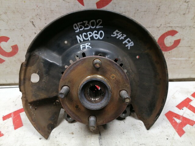 Ступица TOYOTA Ist 