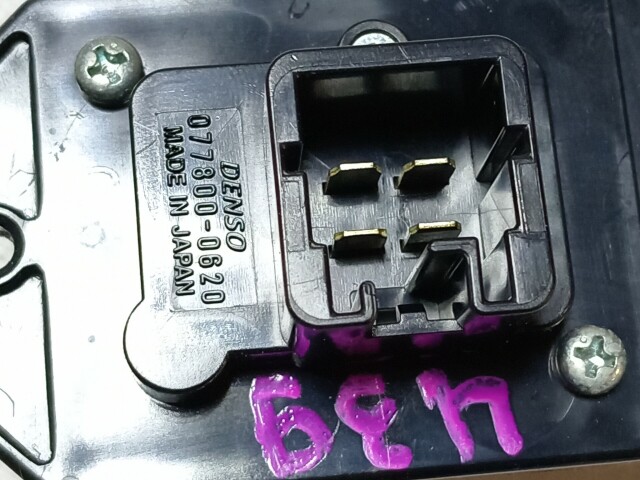 Реостат печки TOYOTA Platz 