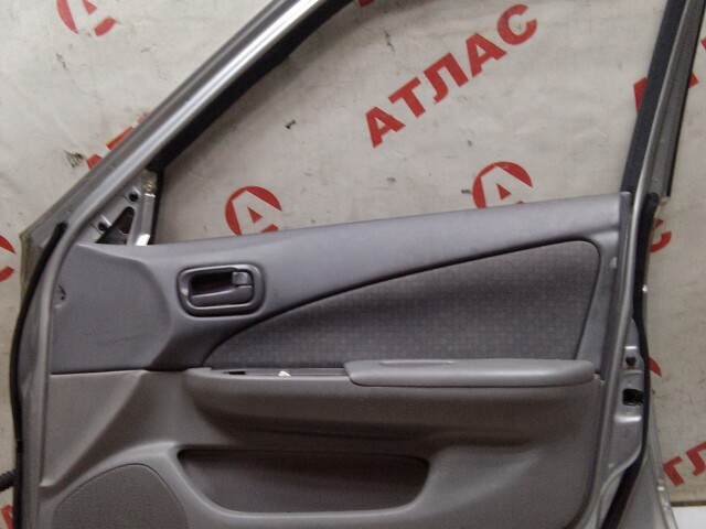 Дверь NISSAN Sunny 