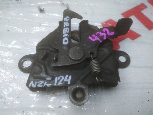 Замок капота TOYOTA Corolla Fielder 