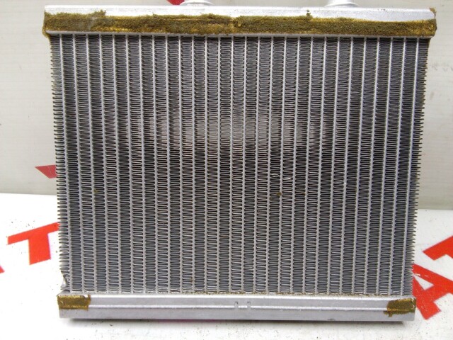 Радиатор печки NISSAN Primera 