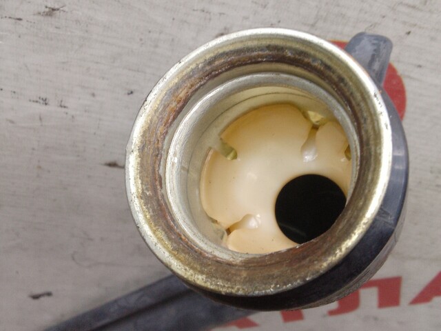 Горловина бензобака TOYOTA Premio 