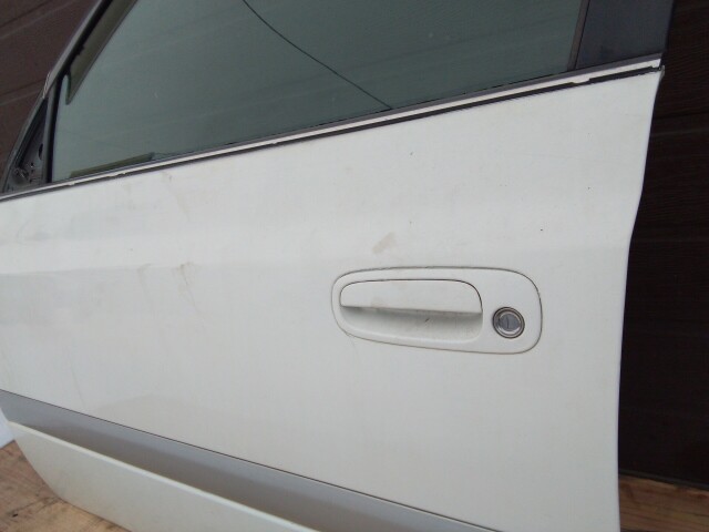 Дверь TOYOTA Corona Premio 