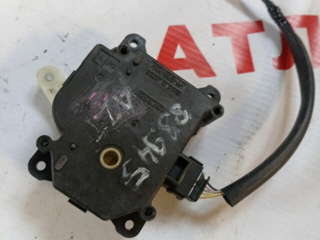 Сервопривод заслонки печки TOYOTA Avensis 