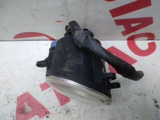 Туманка TOYOTA Camry 