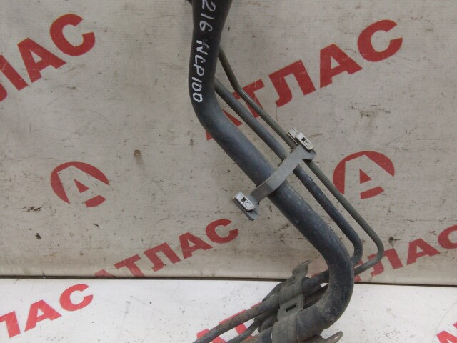 Горловина бензобака TOYOTA Ractis 