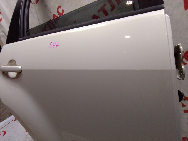 Дверь TOYOTA Ist 