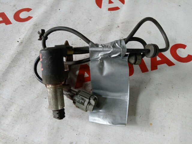 Датчик ABS NISSAN Bluebird Sylphy 