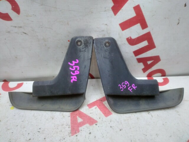 Брызговик TOYOTA Premio 