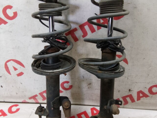 Стойка TOYOTA Corolla 