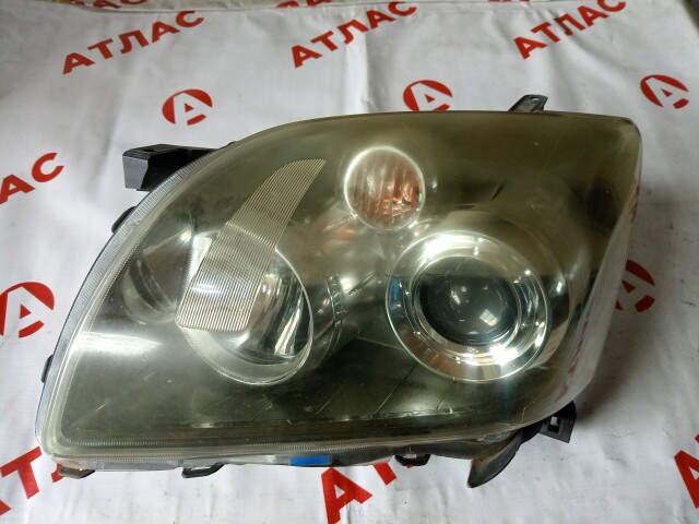 Фара TOYOTA Avensis 