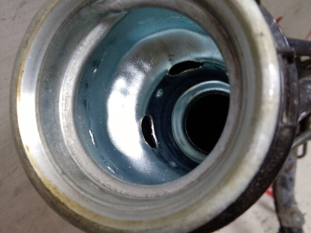 Горловина бензобака TOYOTA Camry 2AZ-FE