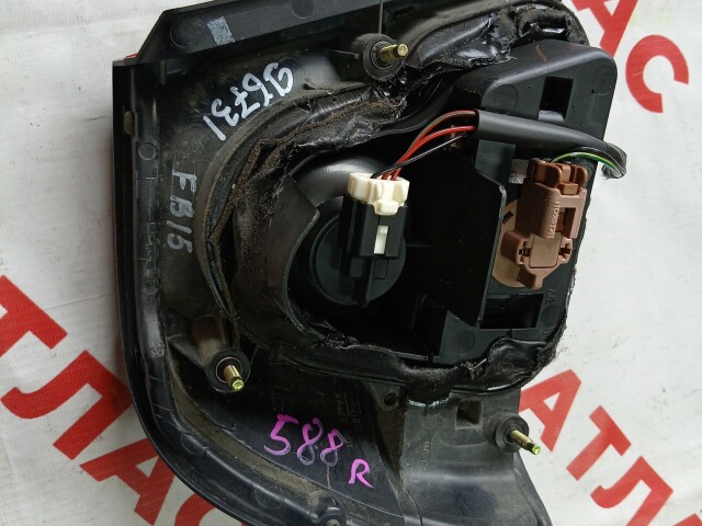 Стоп NISSAN Sunny 