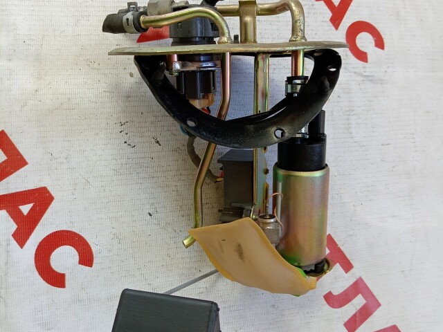 Бензонасос TOYOTA Caldina 