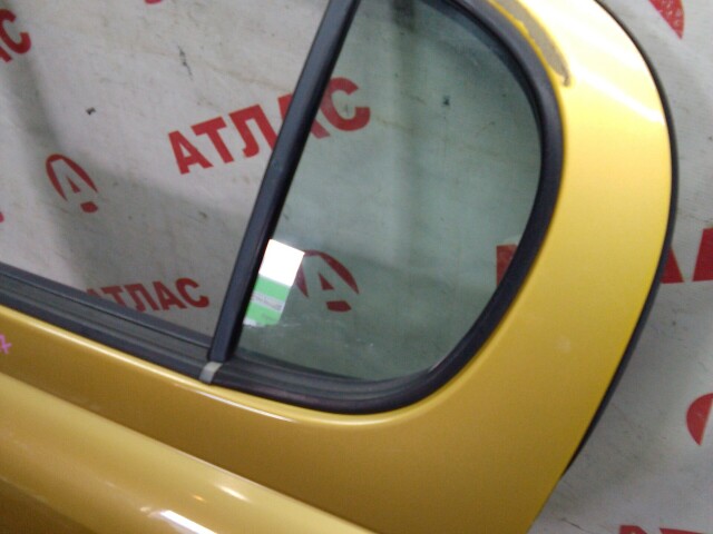 Дверь TOYOTA Vitz 