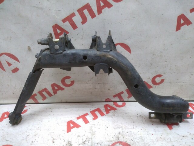 Рычаг HONDA Stream 