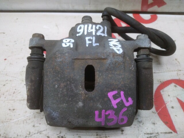 Суппорт TOYOTA Ist 