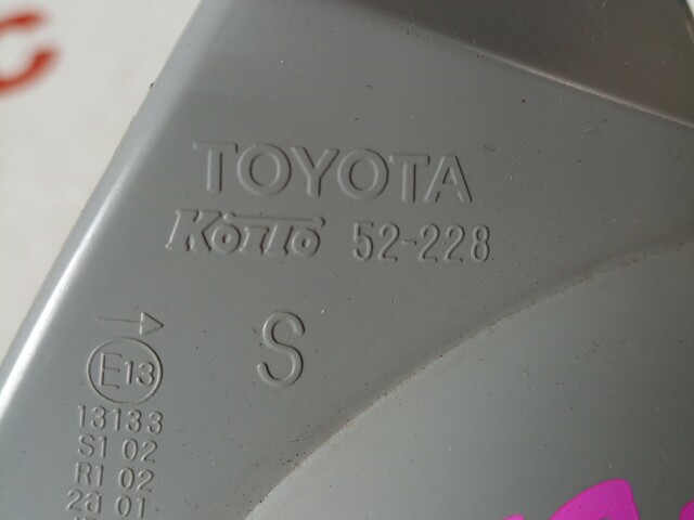 Стоп TOYOTA Vitz 
