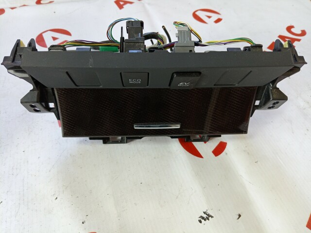 Бардачок TOYOTA Camry 