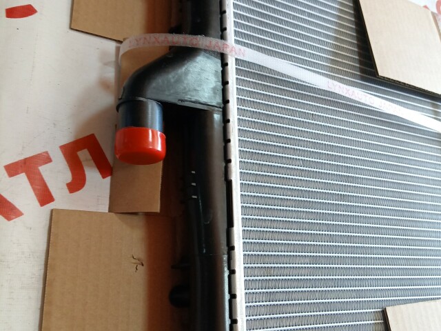 Радиатор охлаждения RENAULT Sandero Stepway 