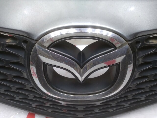 Решетка радиатора MAZDA Axela 