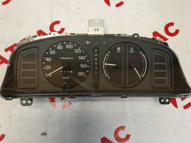 Щиток приборов TOYOTA Corolla 