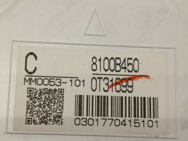 Щиток приборов MITSUBISHI RVR 