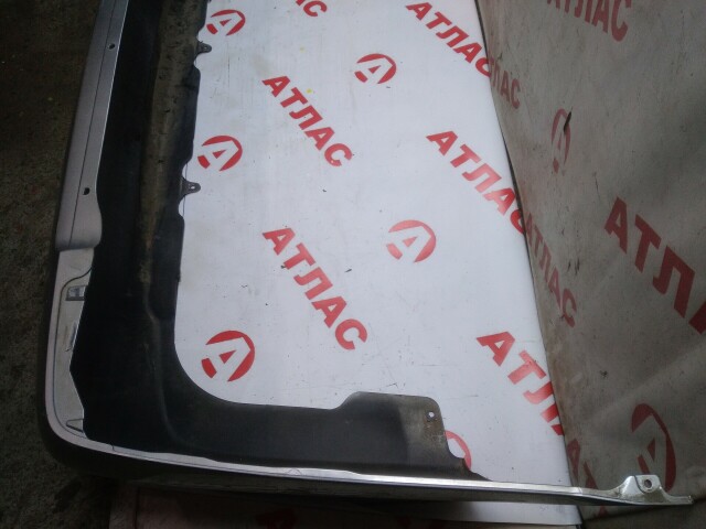 Бампер задний NISSAN Sunny 