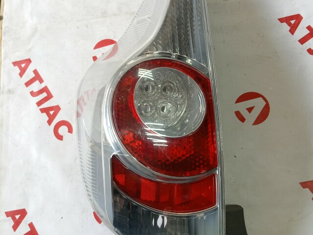 Стоп TOYOTA Aqua 