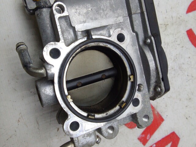 Дроссельная заслонка TOYOTA Avensis 2AZ-FSE