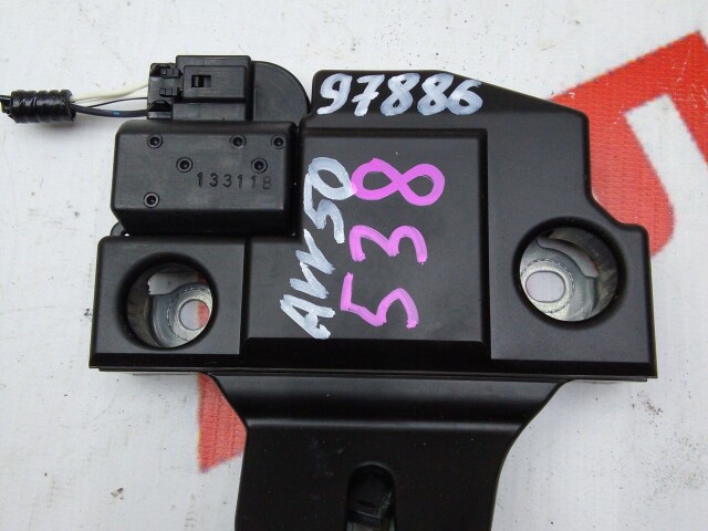 Замок багажника TOYOTA Camry 