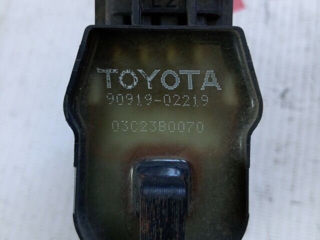 Катушка зажигания TOYOTA Caldina 7A-FE
