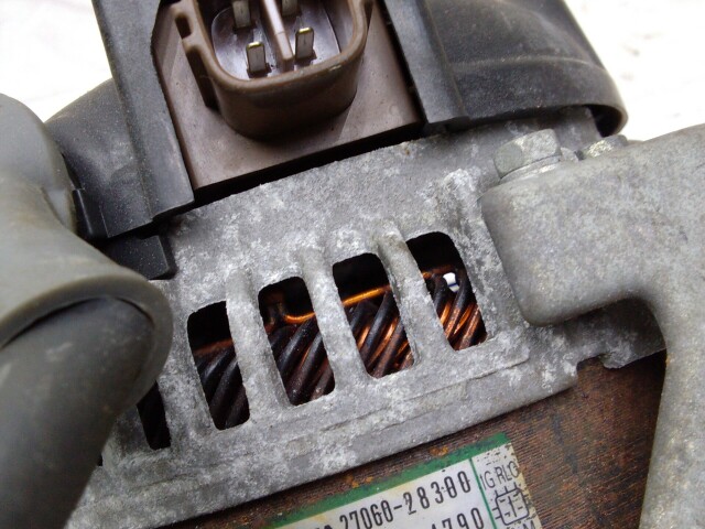 Генератор TOYOTA Camry 2AZ-FE