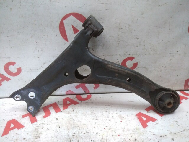Рычаг TOYOTA Avensis 