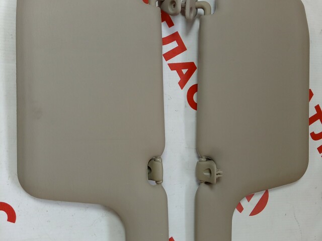 Козырёк NISSAN Sunny 