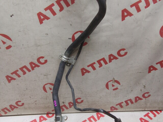 Горловина бензобака TOYOTA Avensis 